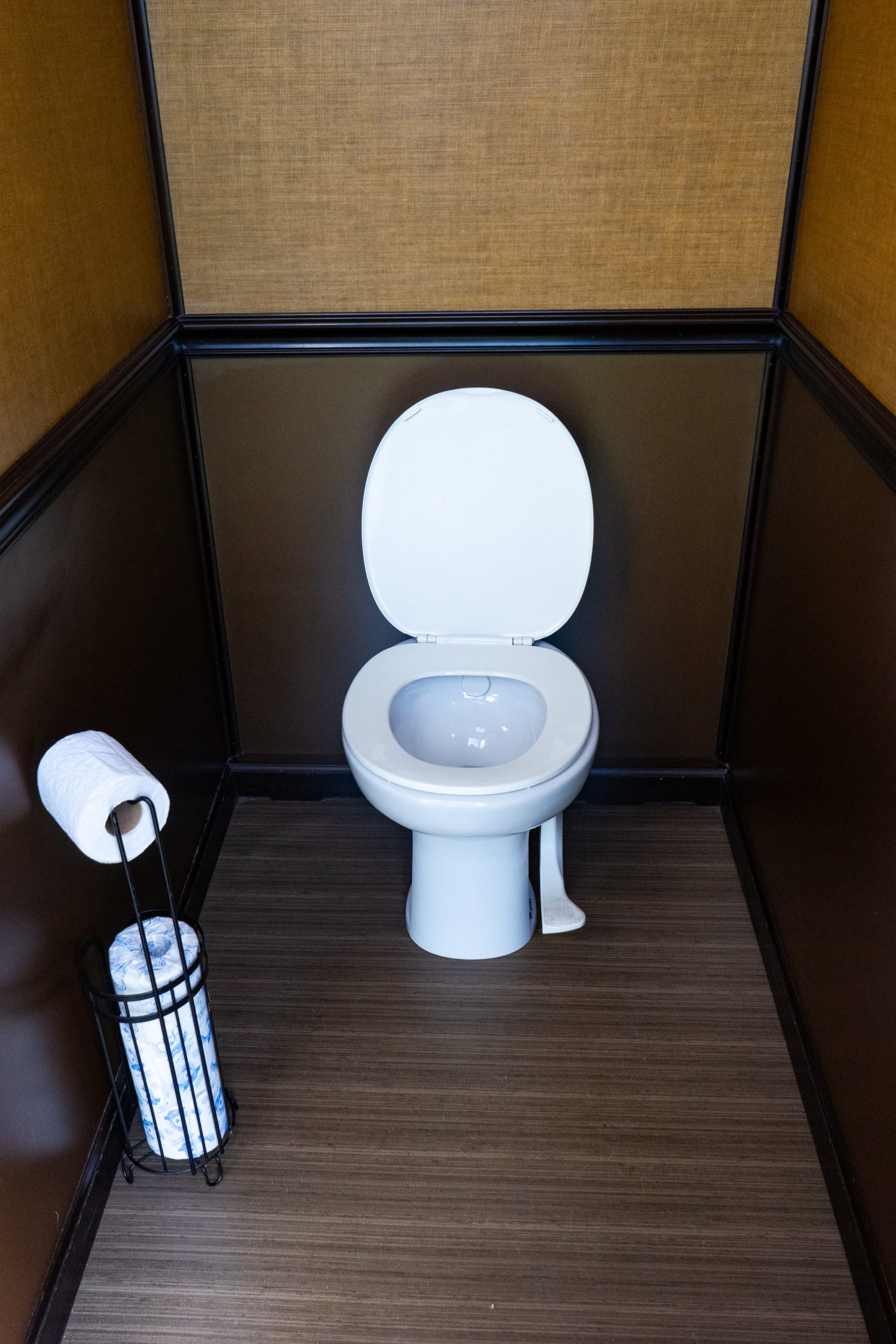 2-Restroom Trailers for rent