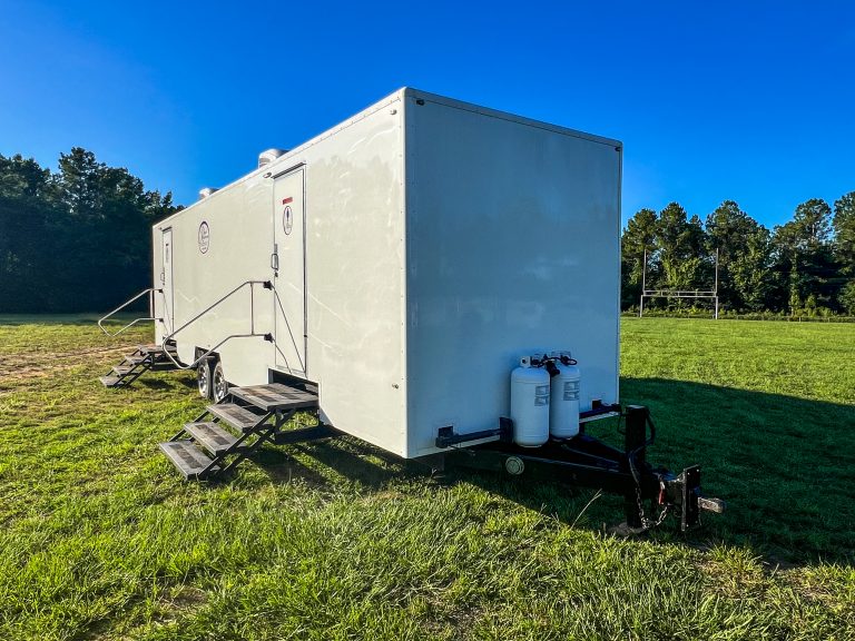 Portable Shower Trailers for rent