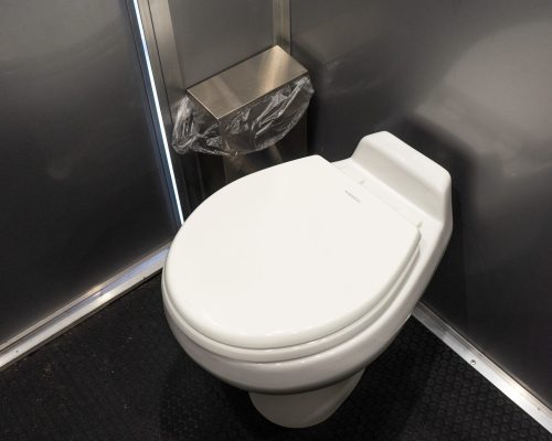 DSC02438.AD +2 STANDARD TOILET CLOSE UP