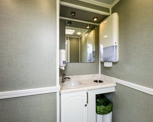 IMG_0064. 2 STALL COMPACT WOMEN_S SIDE SINK AREA